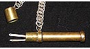 n�lhus = needle holder