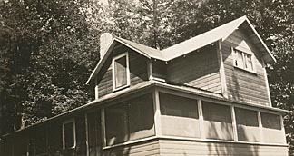 Tillner cottage with raised roof Tillner cottage with raised roof